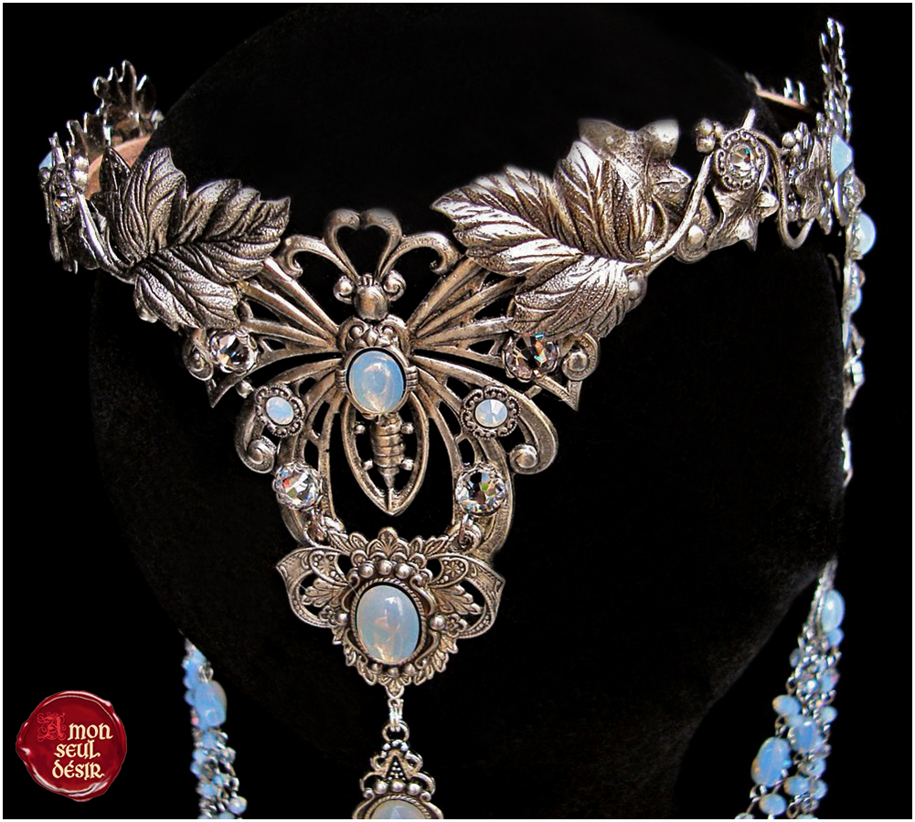 La Couronne Elfique avec des papillons blancs par A MON SEUL DESIR boutique